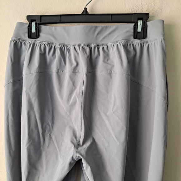 Lululemon Adapted State High Rise Jogger Pants Asia Fit Rhino Grey Womens Size 8 - Picture 2 of 8